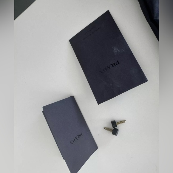 Prada Leather Heels EU Size 42 
Barely Used 
Comes w box and dust bag - Picture 11 of 14